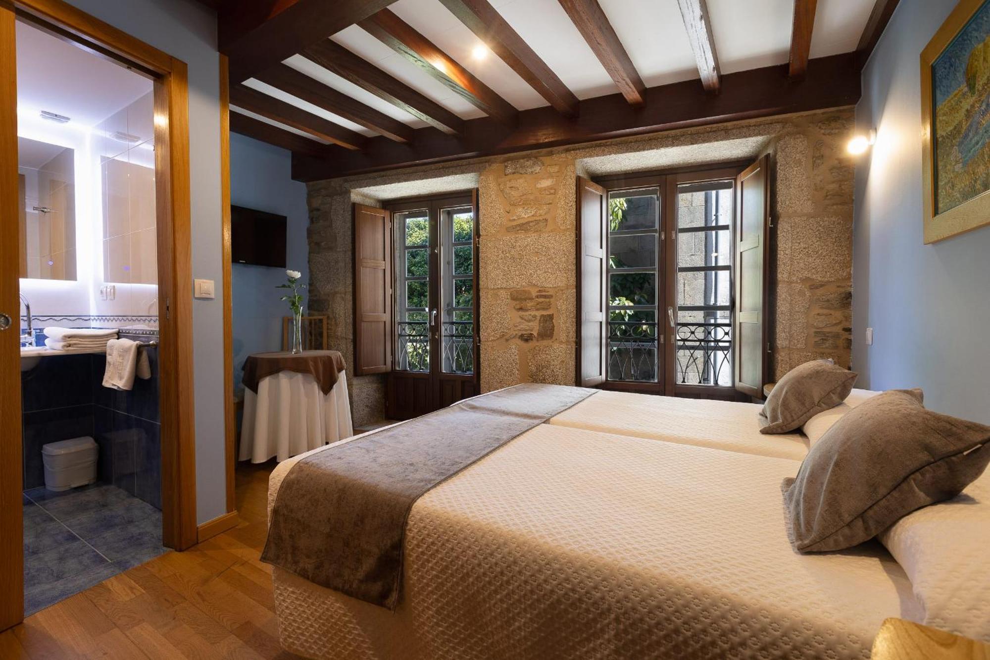 Pr Badalada Hotel Santiago de Compostela Ngoại thất bức ảnh